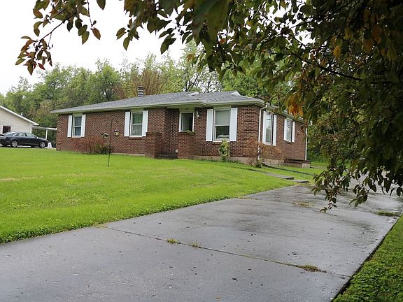 3rd image of 755 Briargate Ct