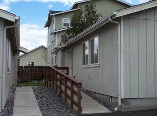 2150 SW Canyon Dr #1, Redmond, OR 97756