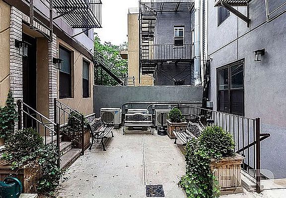 5th image of 200 Scholes St APT 1D