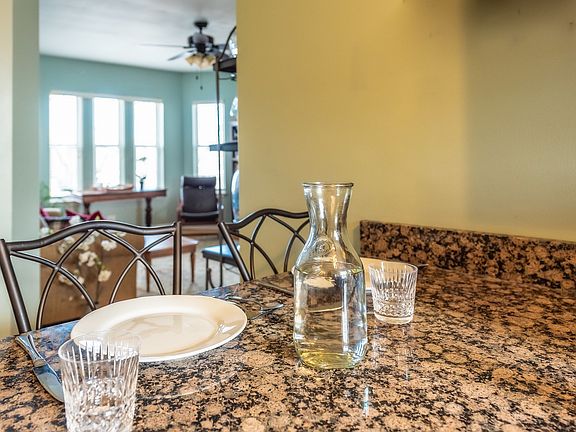 3rd image of 4840 N Magnolia Ave APT 3A