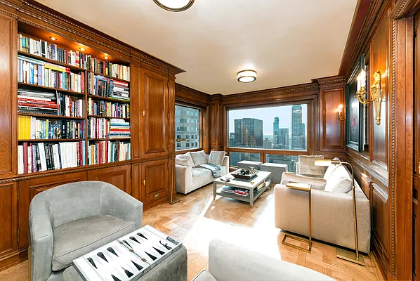 Rented by SERHANT. | media 2