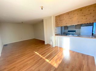 237 Montecito Ave, Monterey, CA 93940