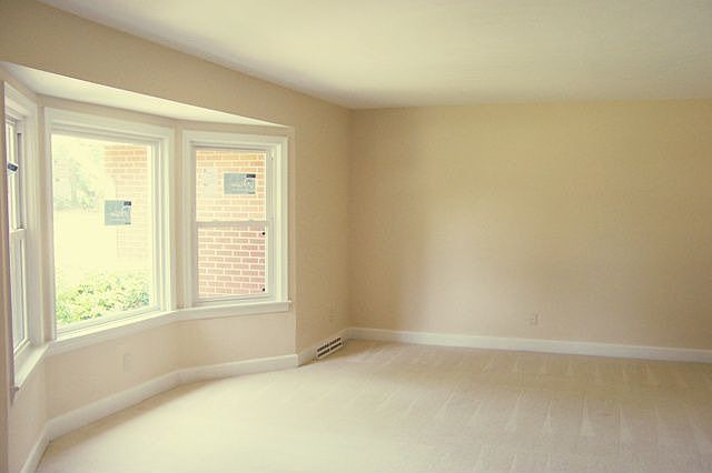 1st image of 3311 Lilac Dr