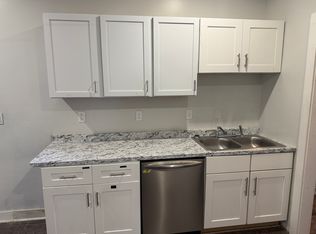 10 Haverford St FLOOR 3, Jamaica Plain, MA 02130