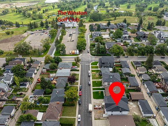 3rd image of 617 N 24th Ave NE