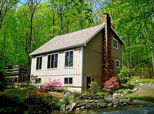 98 Hickory Ln, Bethlehem, CT 06751