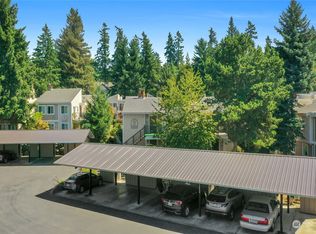 12028 Slater Ave NE #B2, Kirkland, WA