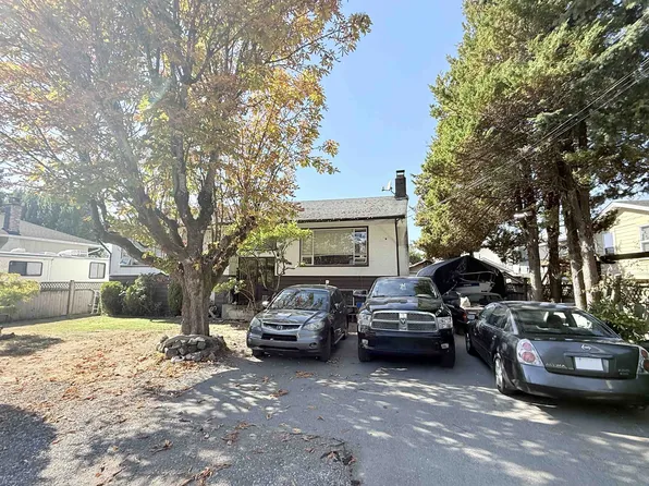 7307 116th St, Delta, BC V4C 5S8