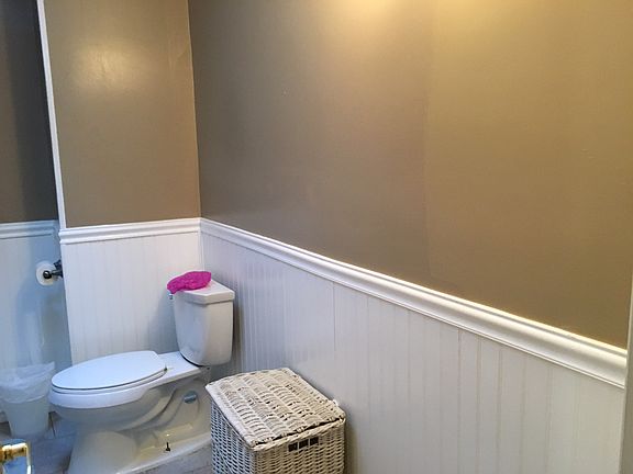 2nd image of 2819 S Franklin St
