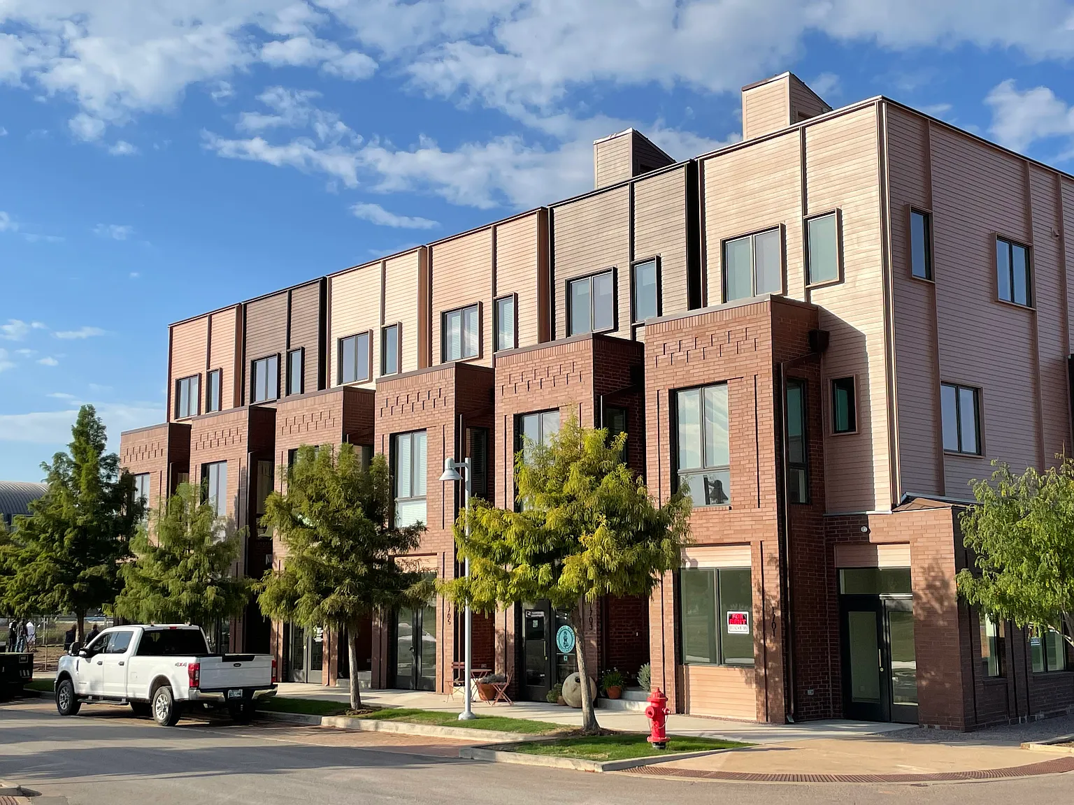 1707 Wheeler St — Photo 1