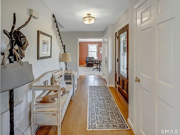 4th image of 18 North Branch Road