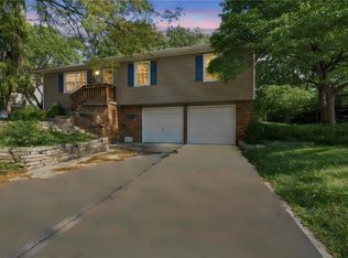 106 N Cleveland Ave, Belton, MO 64012