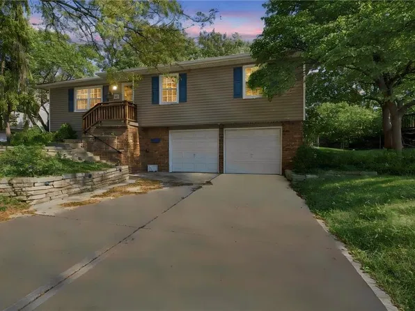 106 N Cleveland Ave, Belton, MO 64012