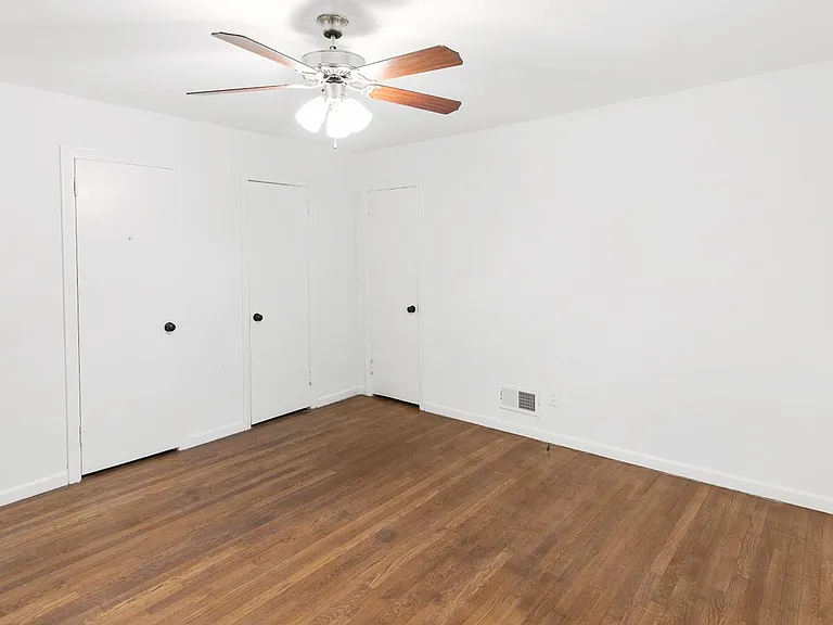 Cahaba Park Apartments — Photo 20