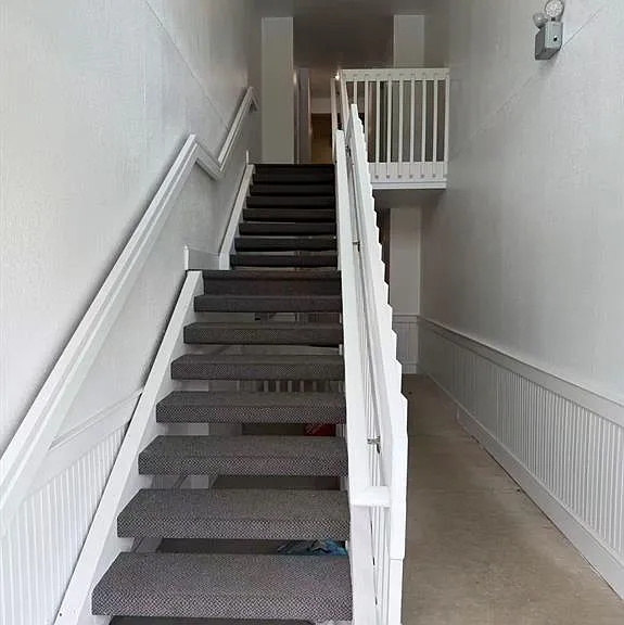 2710 S Knightsbridge Cir — Photo 2