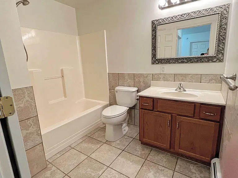 942 State Route 3 #UPSTAIRS — Photo 7
