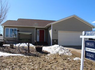 1020 Park Dr, Sheridan, WY 82801