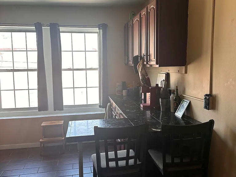 246 N Franklin St — Photo 13