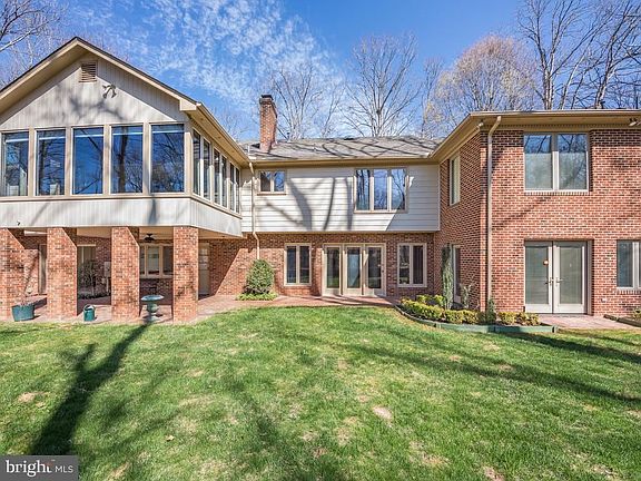 2nd image of 107 Goodloe Dr