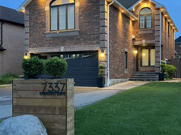 7337 Sandhurst Dr, Mississauga, ON L5N 7G7