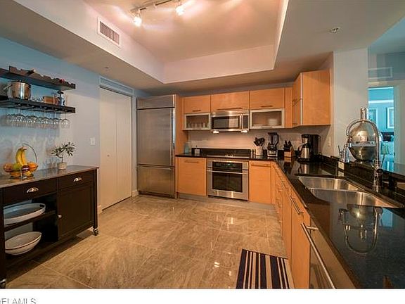 5th image of 3000 Oasis Grand Blvd APT 1102