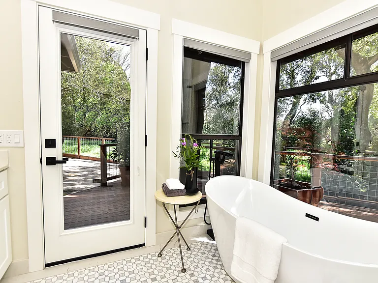 Laurelbrook Ct — Photo 15