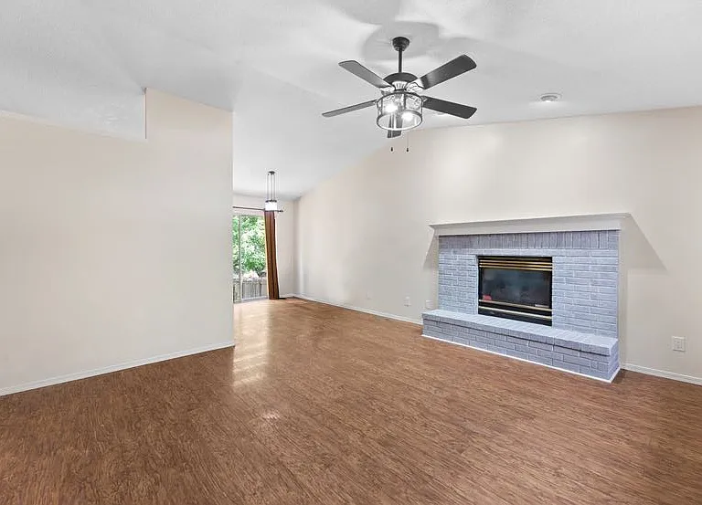 1426 N Rawhide St — Photo 10