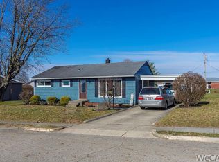 112 E Walnut St, Botkins, OH 45306