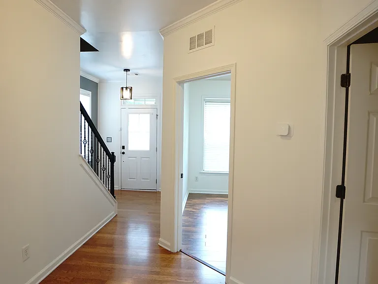 741 Village Field Ct — Photo 5