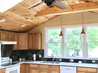 9 River St #B, Chester, VT 05143