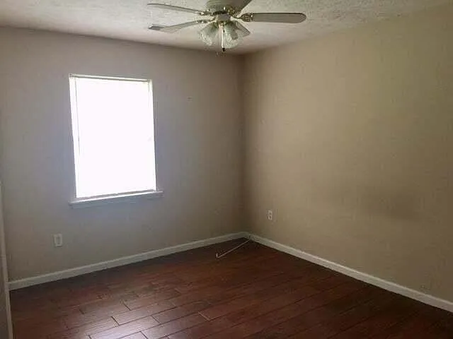 2 bed, 2.0 bath, 900 sqft, $1,100 — Photo 4