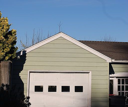 detached garage