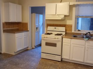 691 Bedford St #A, Saint Paul, MN 55130