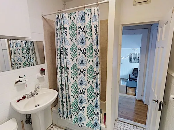 60 Atherton St #2, Somerville, MA 02143