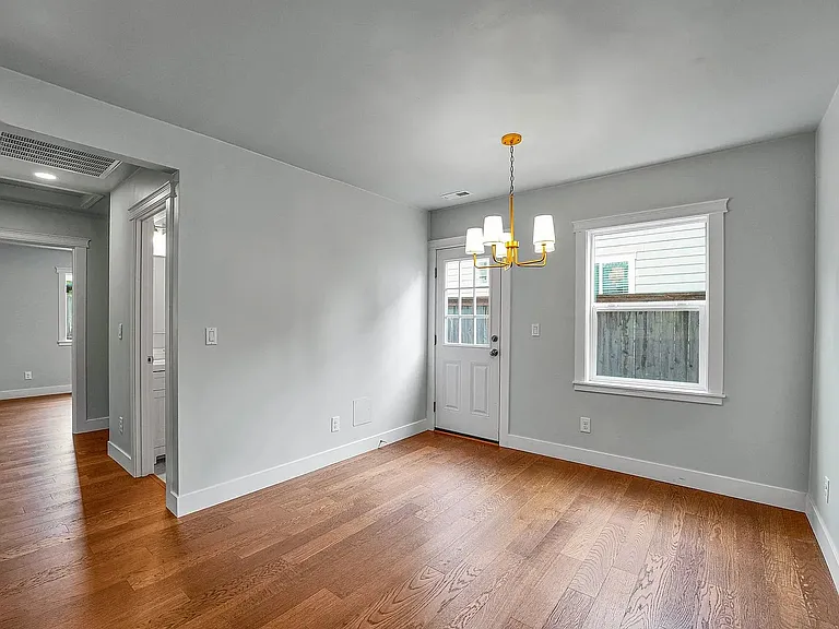 5356 SE 44th Ave — Photo 3