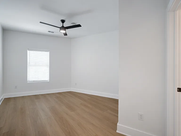 3000 Duval St #201 — Photo 10
