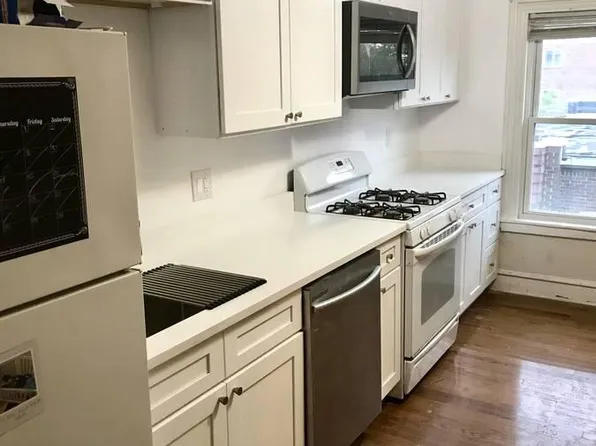 174 Mountain Ave APT 4, Malden, MA 02148