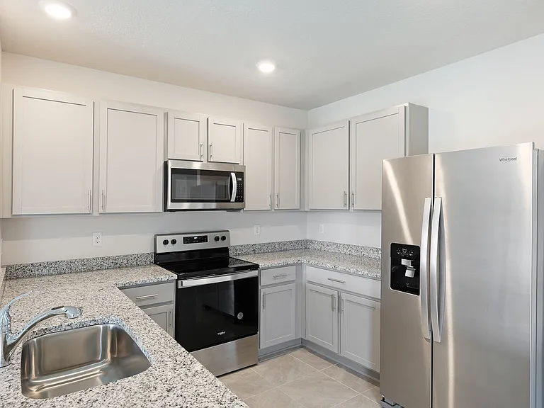 16818 Yard Spring Dr — Photo 7