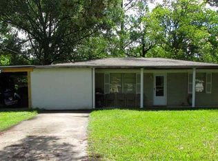 1130 N Tannahill St, Vidor, TX 77662