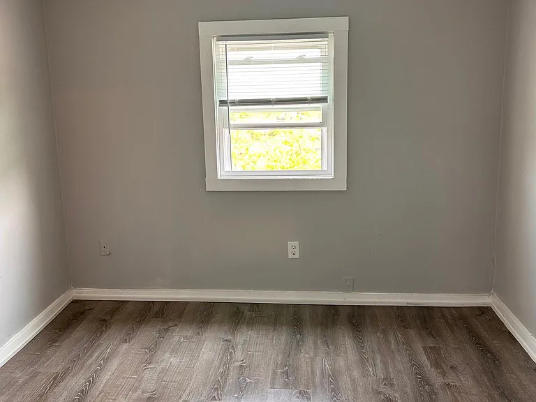 126 Hamlet Ave #6 — Photo 8