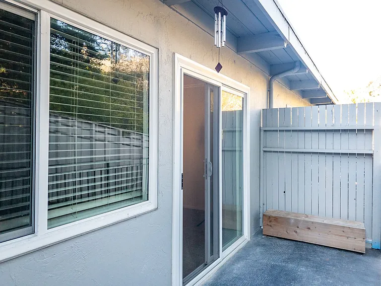 11 S Knoll Rd #17 — Photo 16