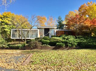 31506 W Stonewood Ct, Farmington Hills, MI 48334