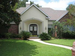 113 Cove Cir, Lafayette, LA 70508