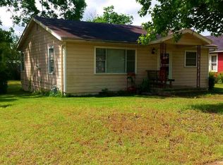406 NE 4th St, Antlers, OK 74523