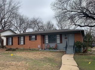 3150 Ray Dr W, Haltom City, TX 76117