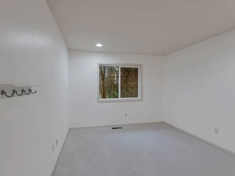 9611 213th Ave NE — Photo 19