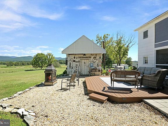 72nd image of 625 Riverbend Rd