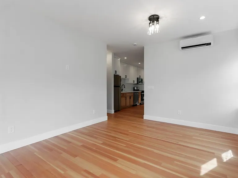 1720 U St #3 — Photo 28