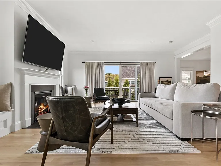 4 Gabaree Ct — Photo 16