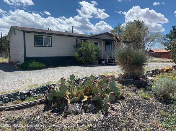 601 F Ave, Carrizozo, NM 88301